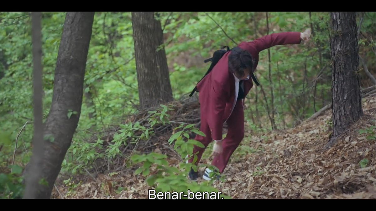 kdrama_menfess's tweet photo. •kdm• ⚠️Spirit Fingers🔥

GAK BOONG GUYS. BENERAN MENDAKI GUNUNG SEKOLAHNYA😭 https://t.co/WwNUCKHJ2k