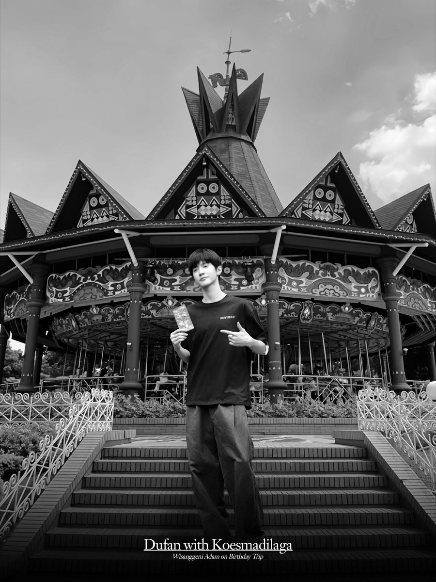 ㅤ

️️
⚲ 𝗗𝘂𝗳𝗮𝗻, 𝗧𝗵𝗲𝗺𝗲 𝗣𝗮𝗿𝗸
   𝖭𝗈𝗋𝗍𝗁 𝖩𝖺𝗄𝖺𝗋𝗍𝖺, 𝖨𝗇𝖽𝗈𝗇𝖾𝗌𝗂𝖺  |  15:00 PM.

Bener-bener si paling mendadak mereka ini. Diseret dari kantor, buat naik bianglala dan rollercoaster sama mereka. Terima kasih adik-adik cakepnya Aa'! 🙇‍♂️
️
⠀
️