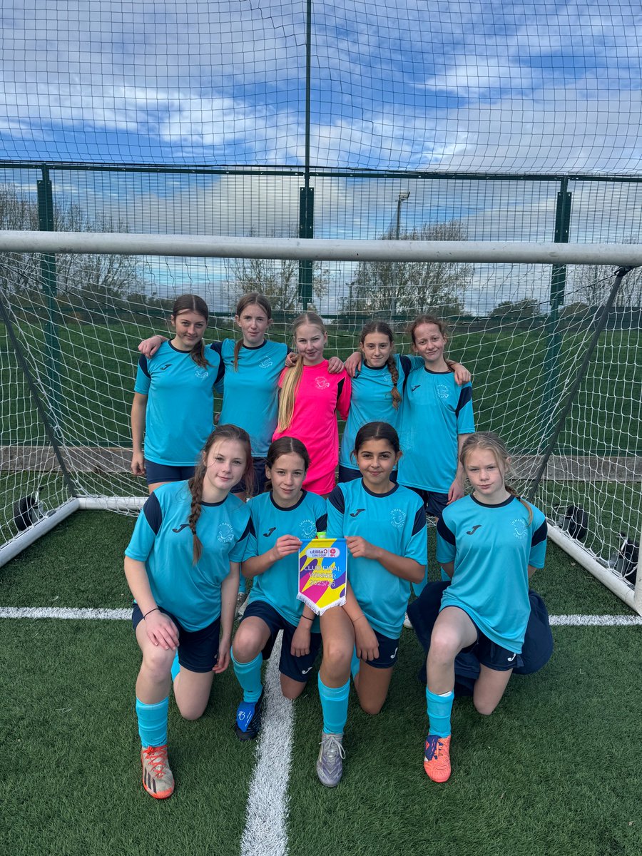 ImmanuelBD10's tweet photo. 🏆 The U13 girls’ football team are EFL Girls Cup champions! They’ll now represent Bradford City in the next round after scoring 40 goals and conceding just 1. 🌟 Shoutout to Bella S for 13 goals! ⚽ #SchoolSports #WeAreBDAT #AllGodsChildren https://t.co/0KhydrXcca