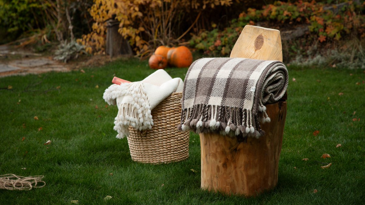 HomeofWool's tweet photo. Cozy up for fall 🍂 - soft wool blankets, natural textures, and warm tones to bring comfort to every corner. #HomeOfWool #SustainableComfort #CozyLiving” https://t.co/hq3iNRI19t