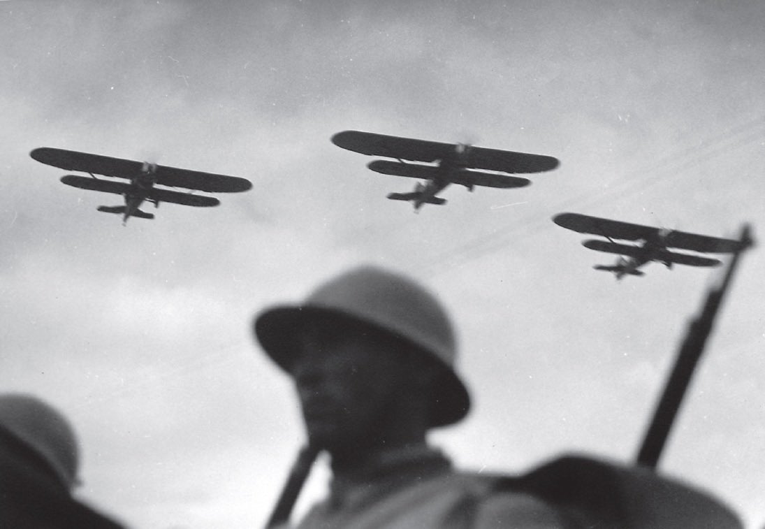 Hipodromda Cumhuriyet Bayramı töreni. 29 Ekim 1933.