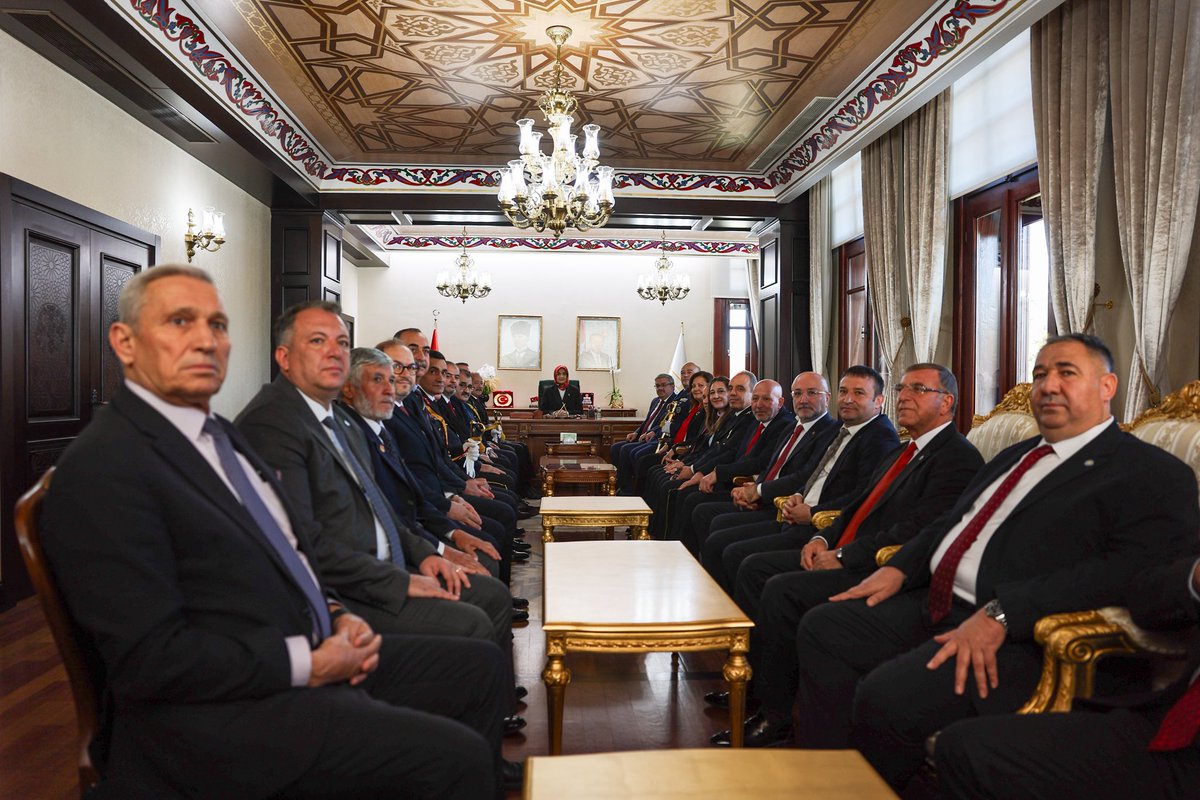 29 Ekim Cumhuriyet Bayramı kutlamaları çerçevesinde, il protokolümüzle birlikte Afyonkarahisar Valimiz Kübra Güran Yiğitbaşı’nı ziyaret ettik.