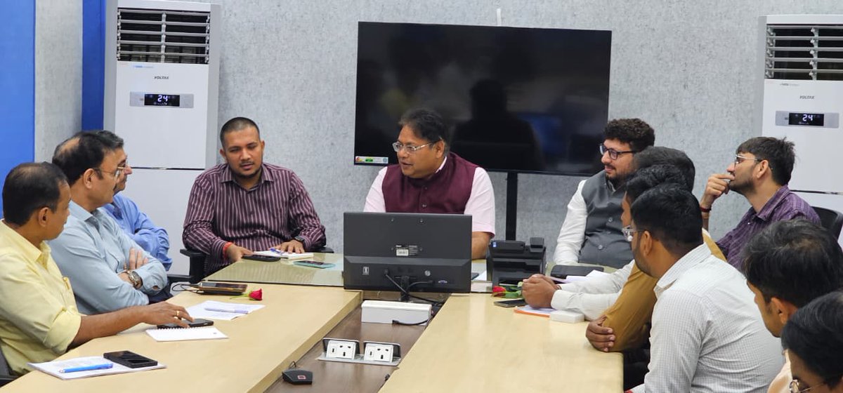DRM Ahmedabad tweet media
