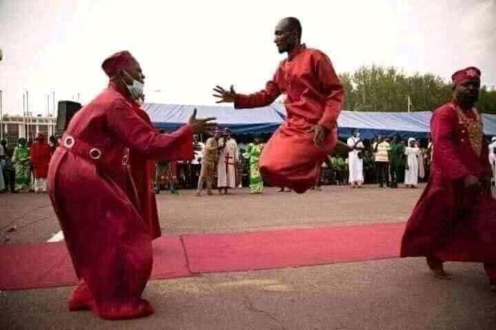 Amanpiel's tweet photo. @Sativa255 Kaka walikuchokoza hawakujua wanamchokoza nani https://t.co/r6qOqNXiXI