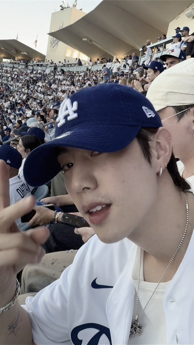 93again's tweet photo. มาร์คต้วนเท่เผื่อคนทั้งโลกแล้วㅠㅠ

#MarkTuan @marktuan https://t.co/YGh38jTSIE