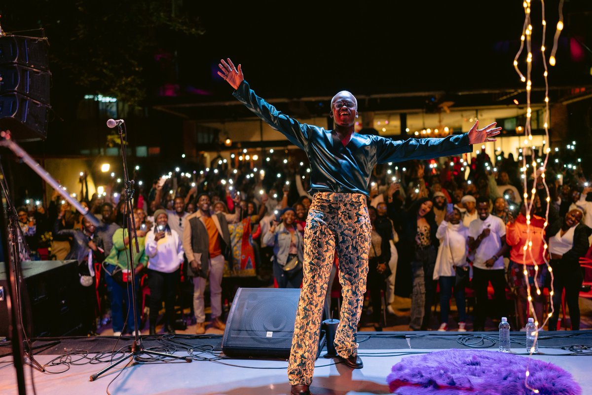 gufydox's tweet photo. It’s been 10 years of performing Poetry in this country Kenya. A couple of sold out shows, 4 Albums, thousands of you, stories told, few claims of a failed Poet, dreams come true and a scene that’s visible and thriving. 

Thank you for loving my Poetry 🙏 https://t.co/eC74gVkVXL