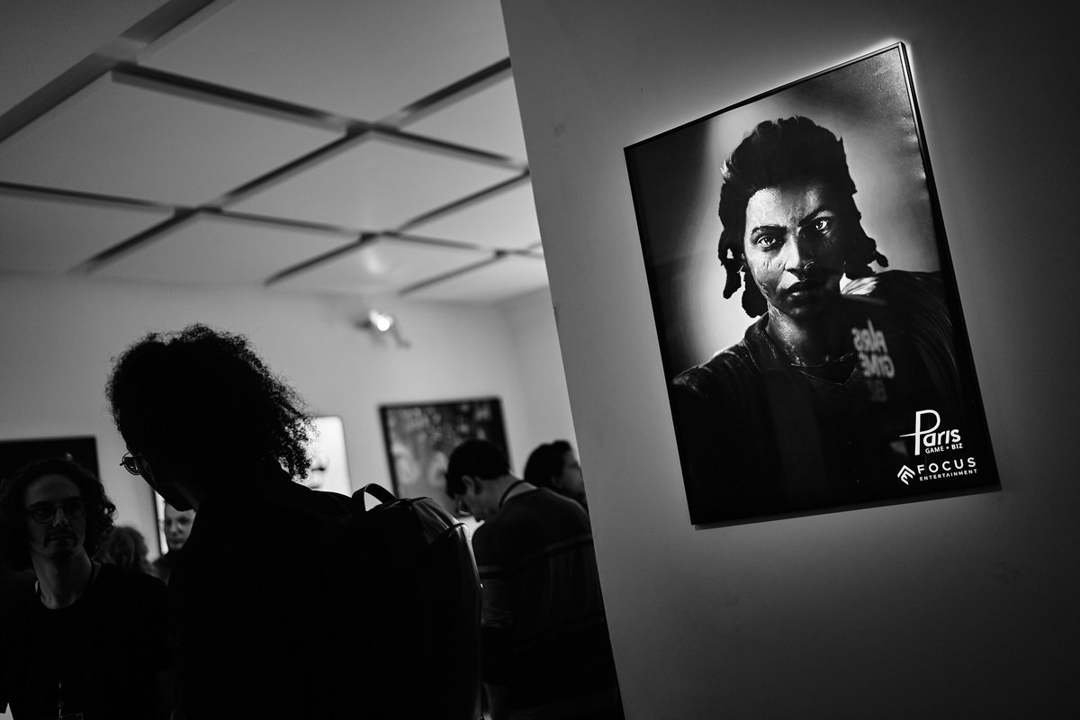 Virtual characters. Real art.
The Harcourt inspired portraits on display = proof that game characters are cultural icons. Change our mind 🎮

Two incredible heroines from <a href="/Focus_entmt/">Focus Entertainment</a>, honoring us with their presence.

📸 <a href="/lemaitrephoto/">Christophe Lemaître</a>

#PGB25 #B2B #IndieGame #GameFrance