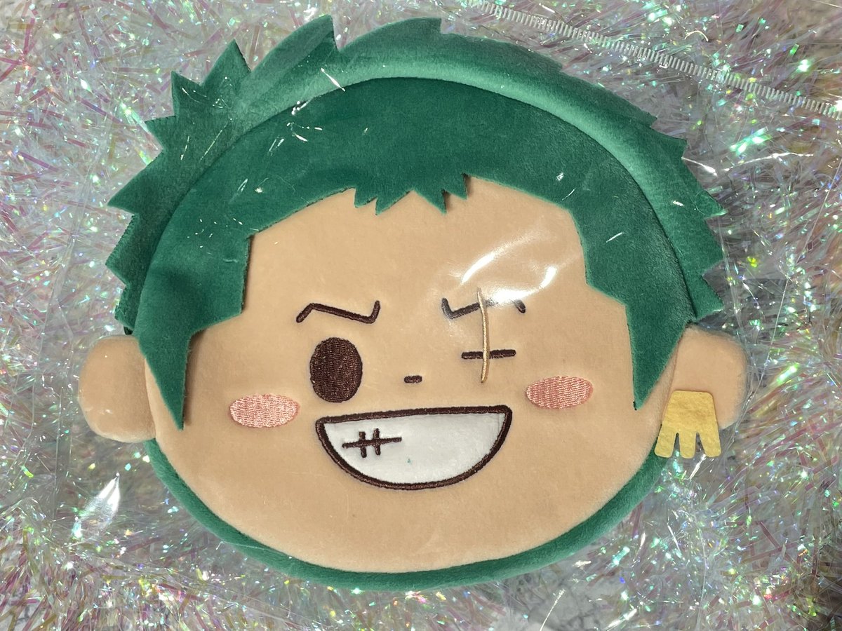 新商品】麦わらストア東京駅店先行販売商品 バンザイ！フェイスポーチ