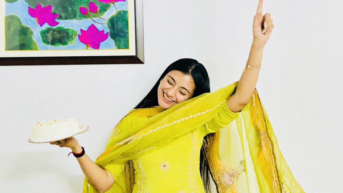 Triptisaini19's tweet image. घर वाला जन्मदिन 🧿🪬…..

#BirthdayWishes