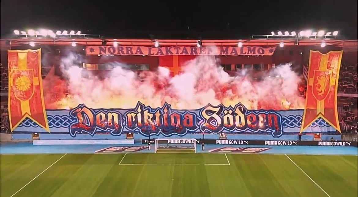 Snyggt tifo men oerhört märkligt. 
Har svårt att släppa att Malmös tifogrupp inte hade en skitaning att Bajen är från Söder och att det inte handlar om väderstreck. 😅
Kan nån från Malmö förklara hur ni tänkte?