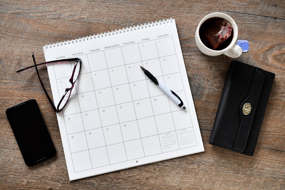 Is it too early to book?🤔 
Never! ⏰ We already have bookings in the calendar for Feb, April &amp; May next year 🥳 

You can get booked in now &amp; we can finalise the details later 📝 You are even likely to get this years rates rather than 2026 rates! 

studioshotz.co.uk/contact-us/