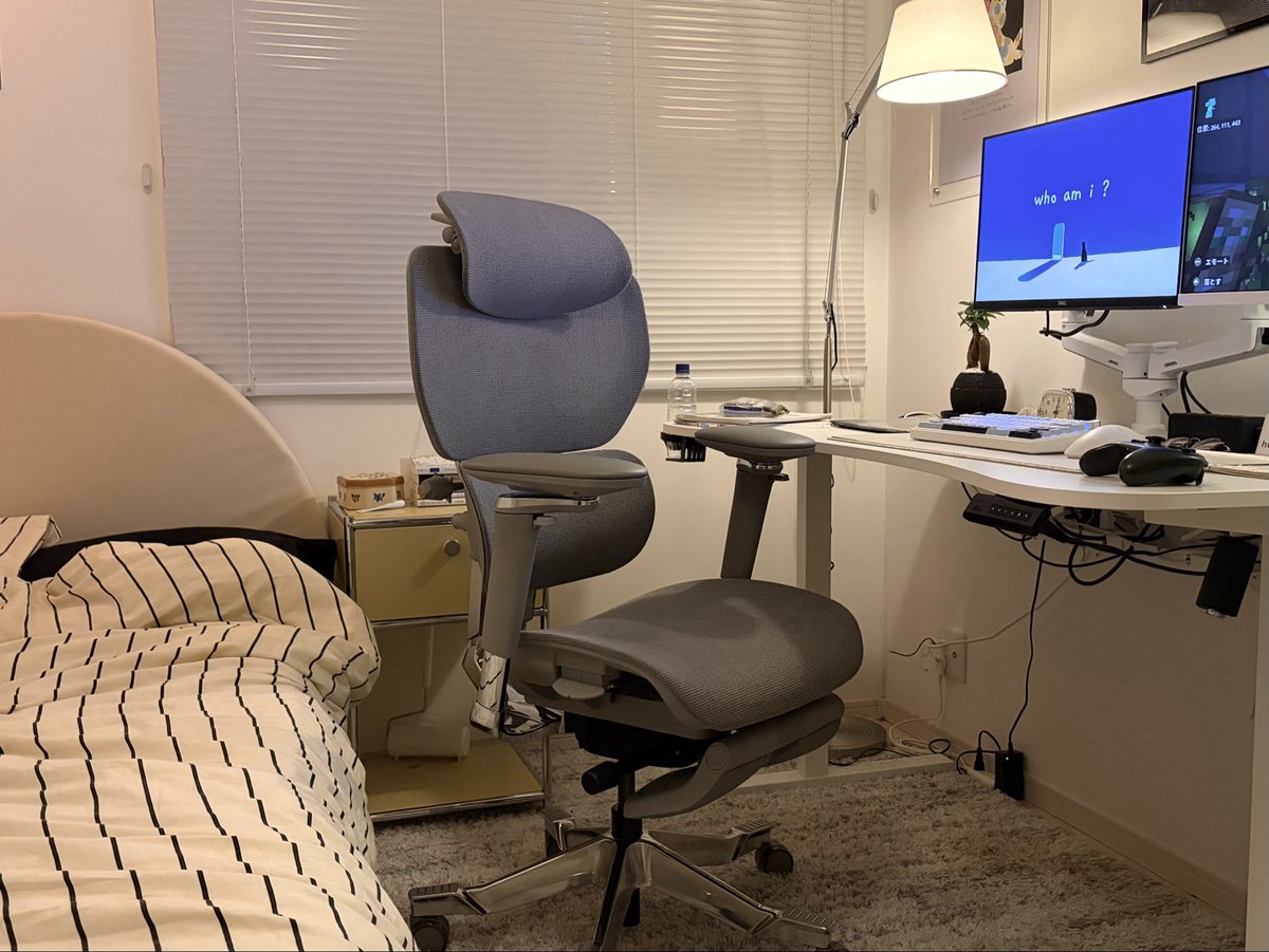 wanx2_inu's tweet image. FlexiSpot（@FlexiSpot_JP ）様よりC7 Morpherをご提供頂きました🪑
11月からフルリモ勤務が始まるからちょうどオフィスチェアを探していた嬉しい！
ほとんどの部位が自由に調整可能なので自分の疲れにくいポジションを見つけられるのと、メッシュ素材だから長時間座っても蒸れなくて快適すぎた！…