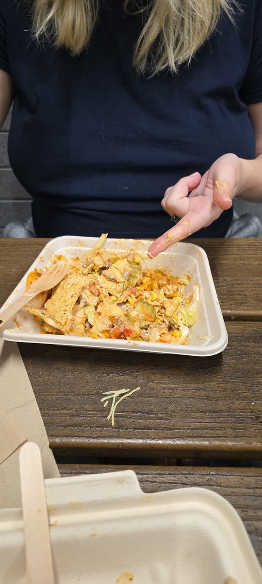 HeyDuggan's tweet photo. My fiancèe is so beautiful when she shovels ungodly amounts of food into her gluttonous gob using her fingers https://t.co/bOyXaFYqjj