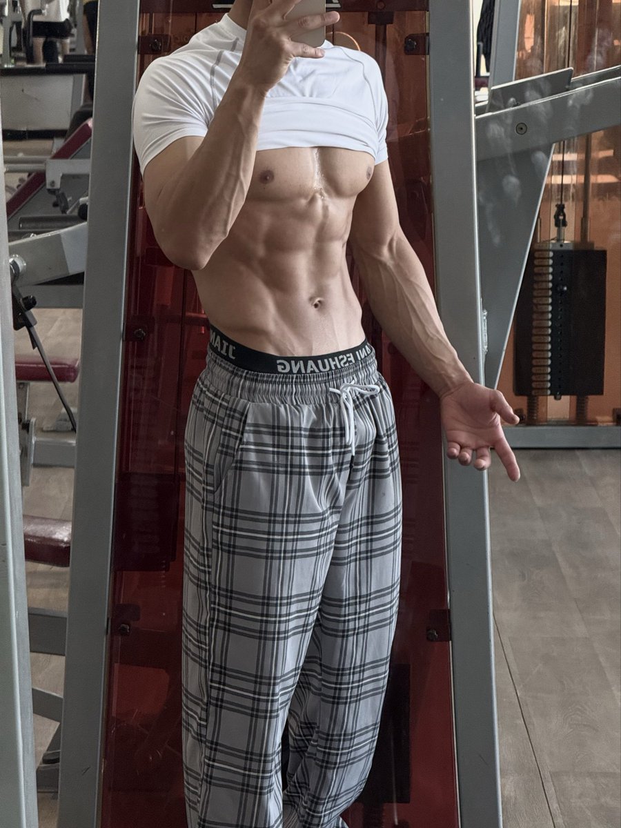 🇸🇦 حنحش tweet media