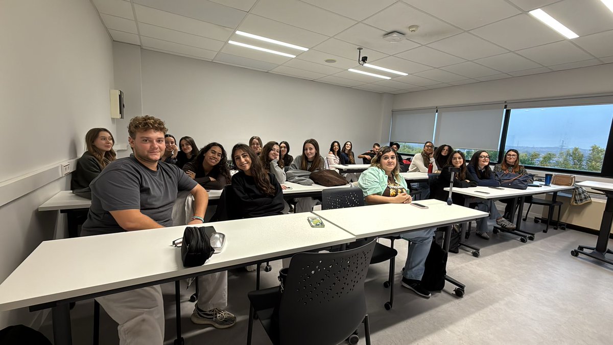 aetel_es's tweet image. ✅ Seguimos informando
🏫 𝐔𝐧𝐢𝐯𝐞𝐫𝐬𝐢𝐝𝐚𝐝 𝐄𝐮𝐫𝐨𝐩𝐞𝐚, en Villaviciosa de Odón, con alumnos de Anatomía Patológica y Citodiagnóstico y Laboratorio Clínico y Biomédico.
@UEuropea
#aeteltuasociacion
#TSS
#laboratorioclinico
#anatomiapatologica