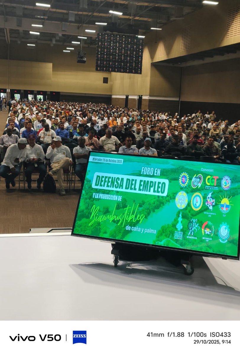 #CGTColombia #SectorAzucarero #ValleDelCauca #Etanol #TrabajoDigno #ProducciónNacional <a href="/BurchardtMeloFA/">Francisco Burchardt Melo</a> 

<a href="/CGT_ADS/">@CGT_AUTONOMA</a> 
La Confederación General del Trabajo, CGT Colombia, democrática e independiente, expresa su total respaldo a la unidad de los sindicatos y trabajadores del sector