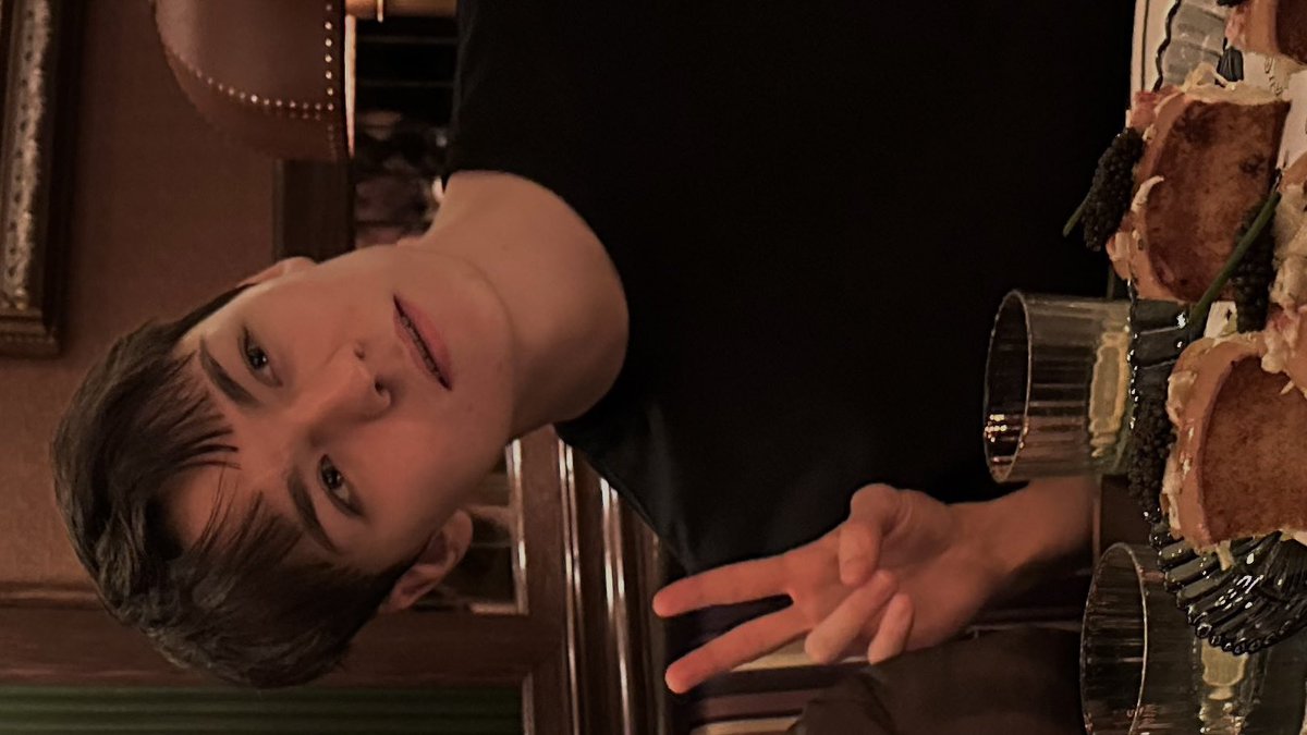 vernonsource's tweet image. 1 year ago today 📸