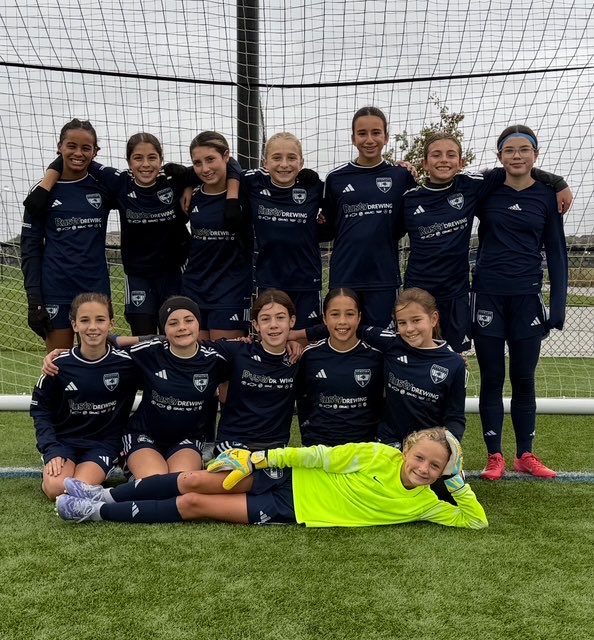 SportingCSC's tweet image. First season in the Sporting Developmental League ✅
Faced 7 top female teams from MO, KS &amp;amp; NE
Finished 4th, just 1 point from 3rd 💪
Only team to tie the undefeated 1st-place squad! ⚽🔥 #Sporting2014G #GirlPower