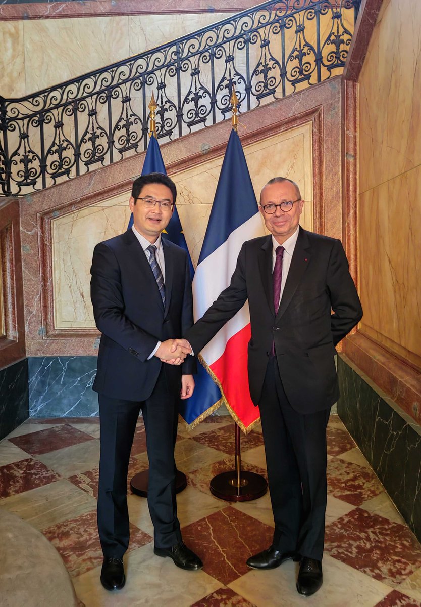 Le Consul Général He Youlin rencontre le Préfet de la région Occitanie et de la Haute-Garonne, Pierre-André Durand
marseille.china-consulate.gov.cn/fra/zlgzxhd/20…
