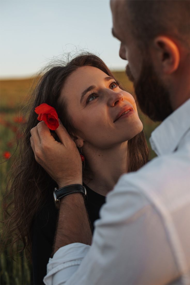 _mostlypat's tweet image. Real love 
doesn&apos;t compare -
It cherishes, 
what makes you rare ......... 💜❤️

#vss365
#patstring