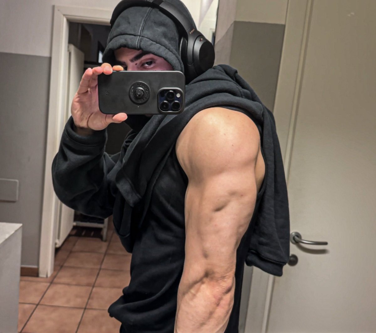 griffsane's tweet image. 