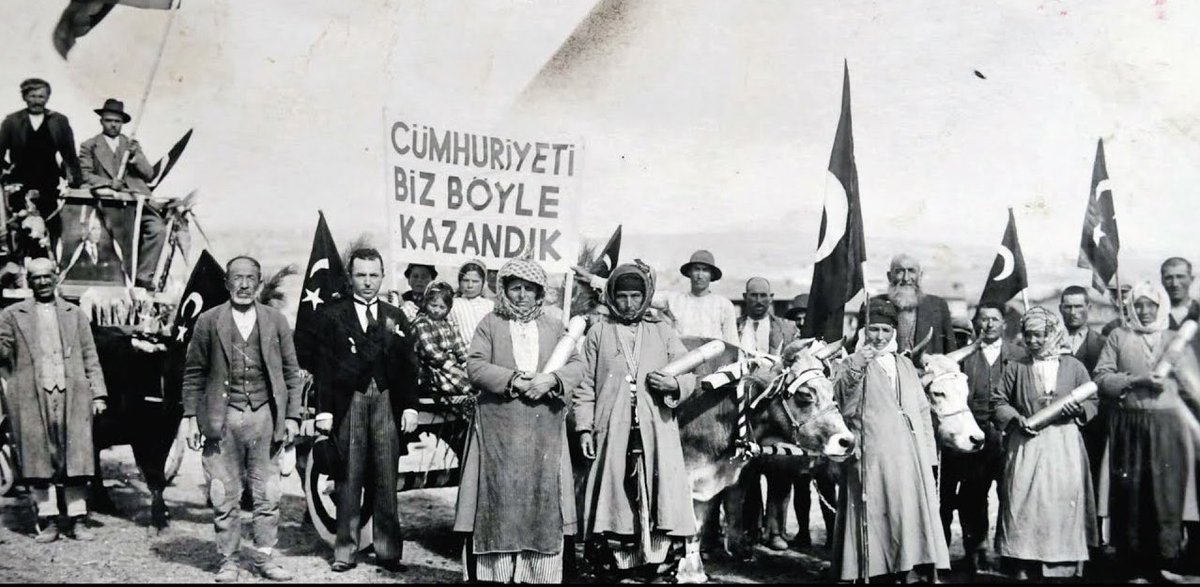 Cumhurun Bayramı Kutlu Olsun

🇹🇷 Yaşasın Türkiye Cumhuriyeti 🇹🇷

#29EkimCumhuriyetBayramı