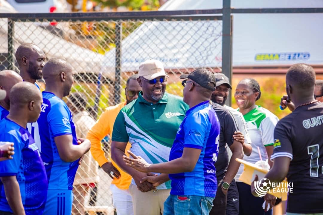 Top Layer FC tweet media