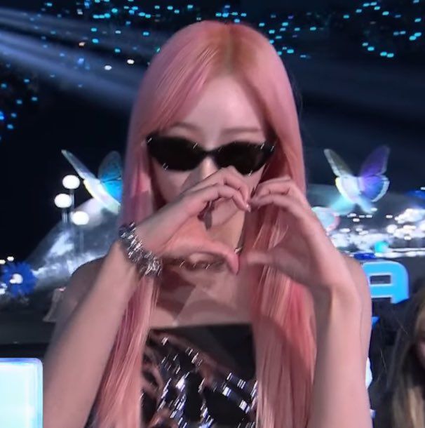 LET'S START AERISHINES!!!! 

SUPER GISELLE DAY 
#25andFabulousGISELLE 
#내맘속토네이도_애리사마_생일 <a href="/aespa_official/">aespa</a>