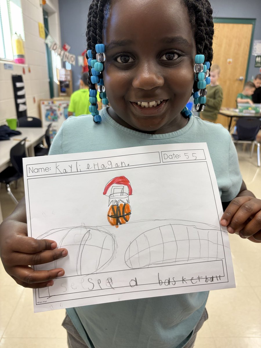 Sister Writers! 🥰📝 <a href="/NISDWernli/">Dr. Caroline Wernli Elementary School</a> <a href="/nisdelemelar/">Elementary ELAR</a> <a href="/NISD_ECE/">Northside ISD Early Childhood Education</a>