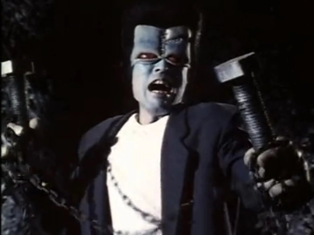 UltraMegaCast's tweet photo. This week on Giant Sized Violence
@BenTheKahn &amp; @megamoth from @proghorrorpod join us to talk about the Power Rangers fighting both Frankenstein and Satan in 4 particularly wild episodes of Kyoryu Sentai Zyruanger! This was a lot of fun, find links below! https://t.co/9xcqvllAnB