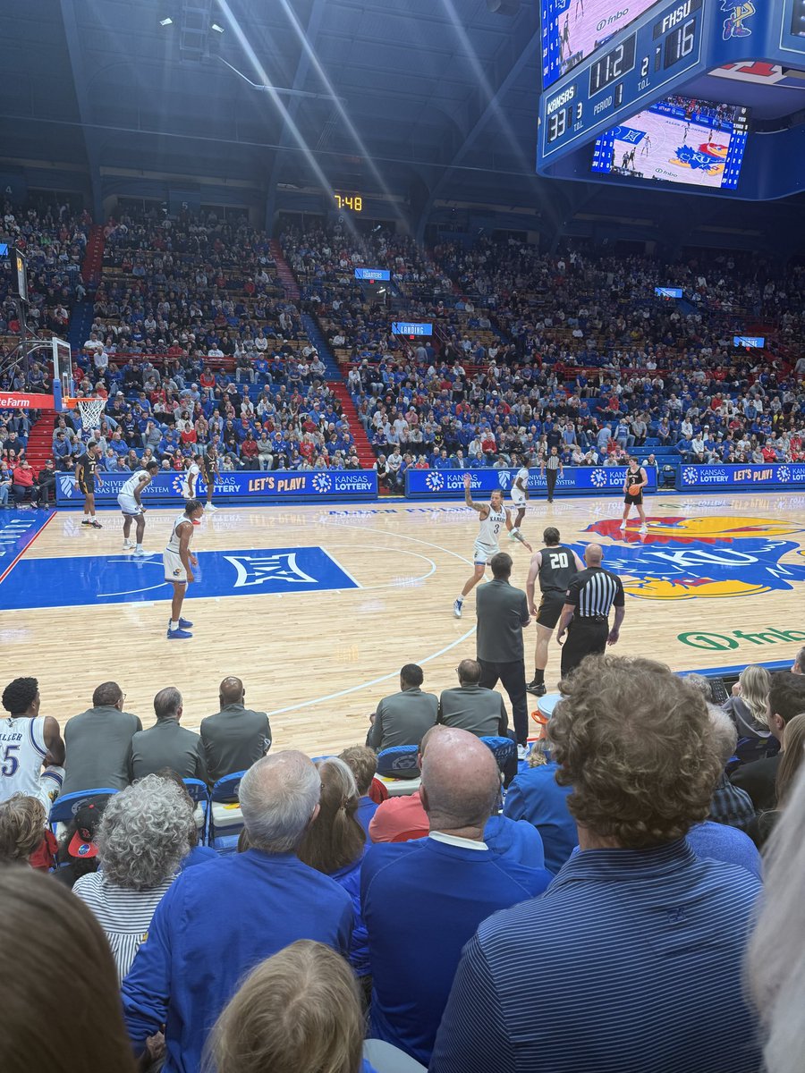 KHS Boys Basketball tweet media