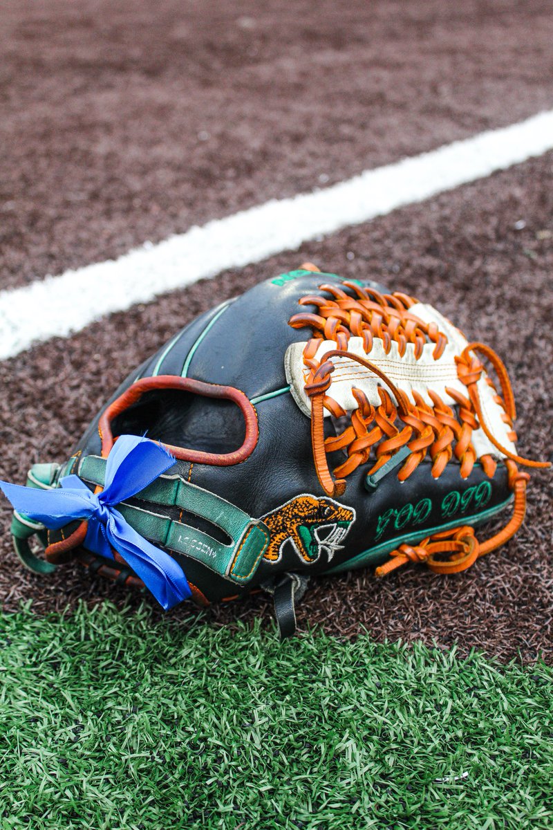 JessMargarita's tweet photo. โ ๏ธ Fall Ball Game Day โ ๏ธ
Joanne Graf Field FSU 5:00 p.m.
#nccasoftball #PBP #Wednesdayvibe https://t.co/qkCtwWr1ZO