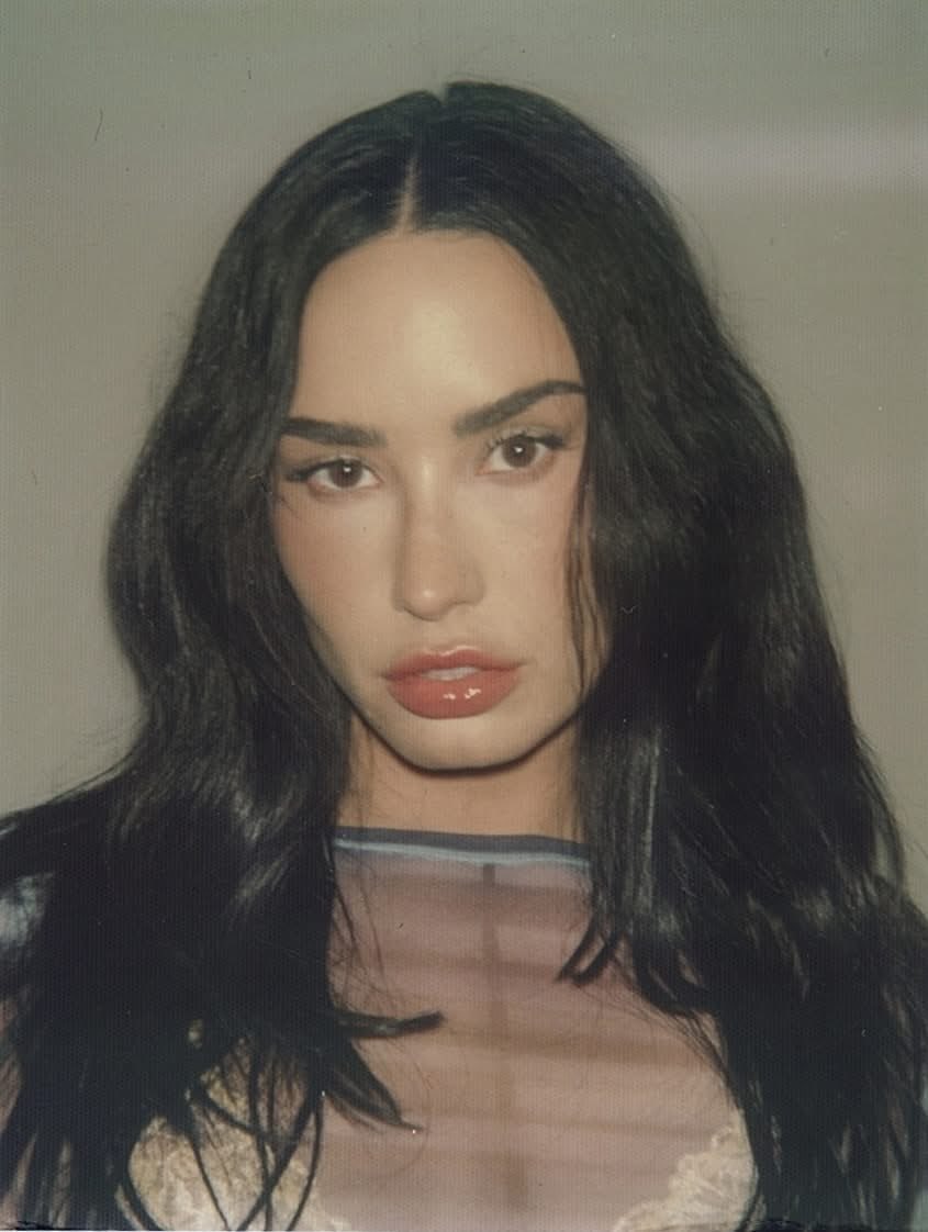 dlcharts's tweet photo. “Demi Lovato finds the right frequency on new album.”

— PopMatters, 80/100 (counts for Metacritic). https://t.co/wAjAzUtuRL
