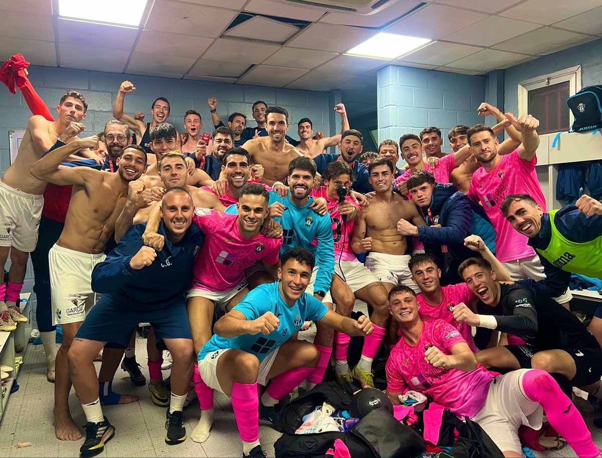 Que gran día ayer, feliz de volver a poder tener minutos y de pasar de ronda en la copa. 
Gracias afición, seguimos! 💪🏽✅