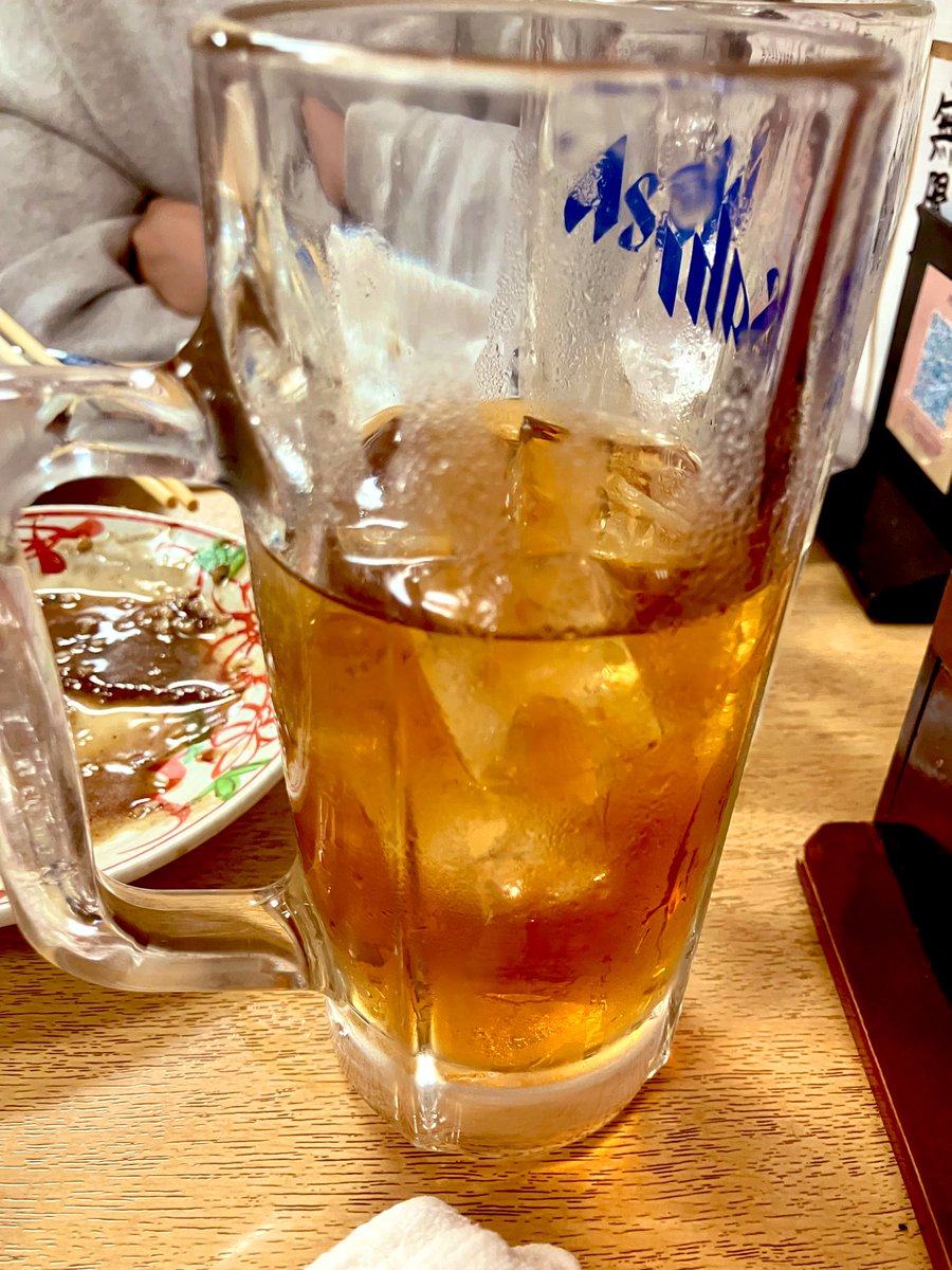 drunk_uec's tweet photo. たくさん飲みましょう。
たくさん。 https://t.co/hsaavMoQbU