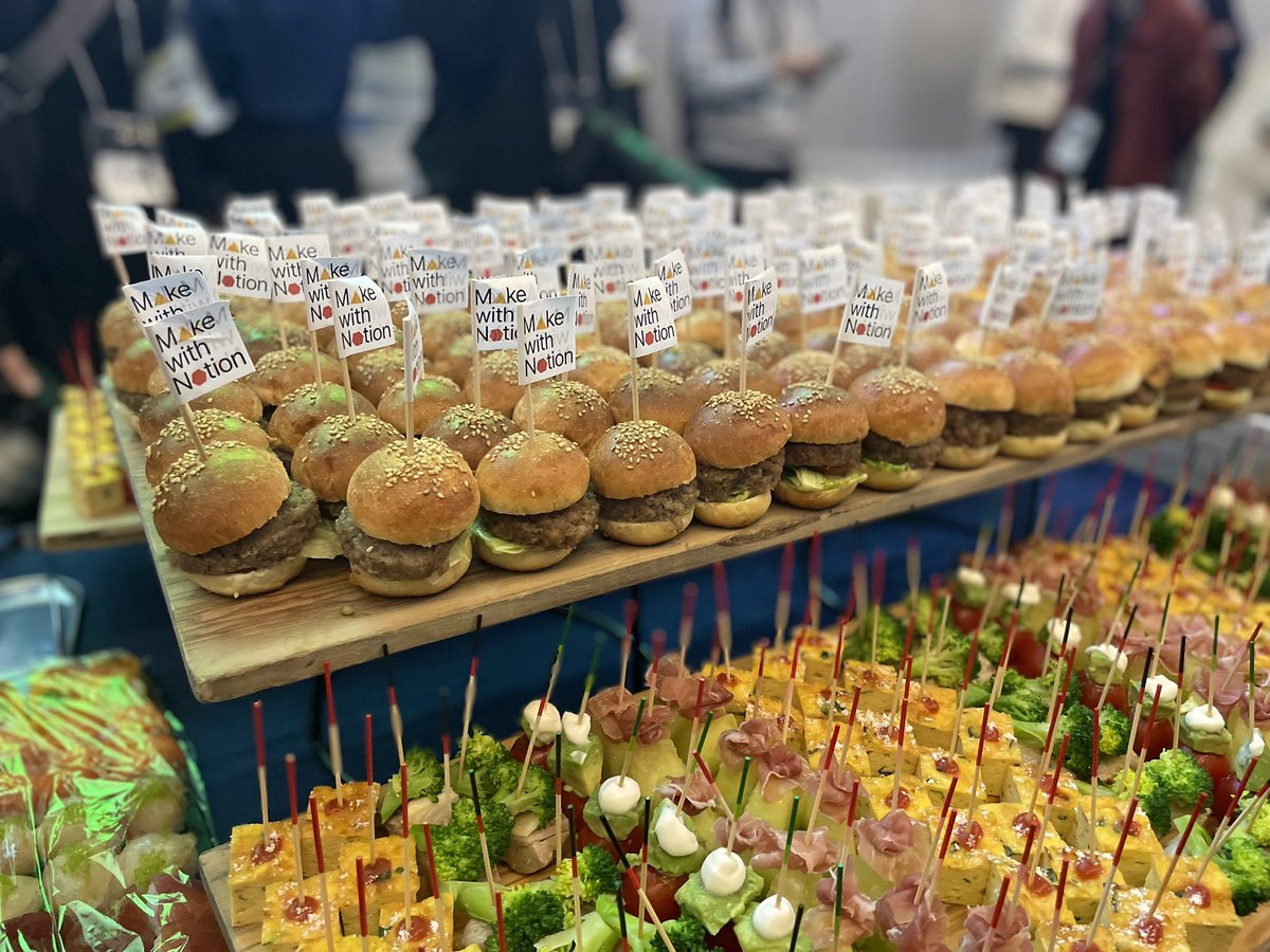 Nodoka_o13's tweet image. #MakewithNotion に参加しました！
お祭りみたいな雰囲気でとっても楽しかったです✨
こんなに温かいコミュニティ、絶対にもっと広げたい、！！🥹

今日お話しいただいたみなさん、ありがとうございました！
これからよろしくお願いいたします！！