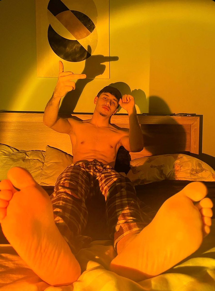 Another sexiest Master on this scene... <a href="/AmirFindom/">Ma$ter Amir</a>