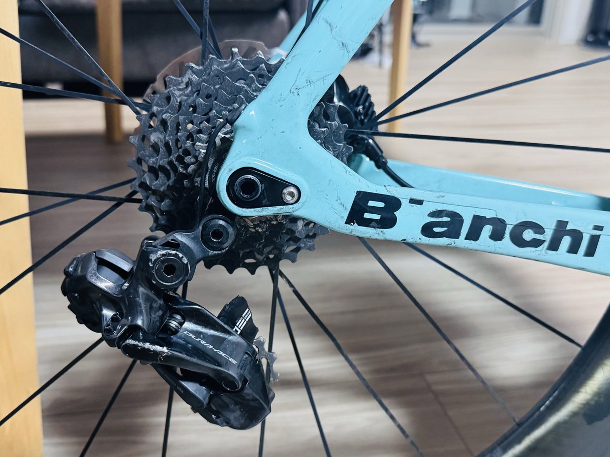 とりあえずチェーンとプーリー外して何とか帰宅しました
ご迷惑おかけしました🙇‍♂️