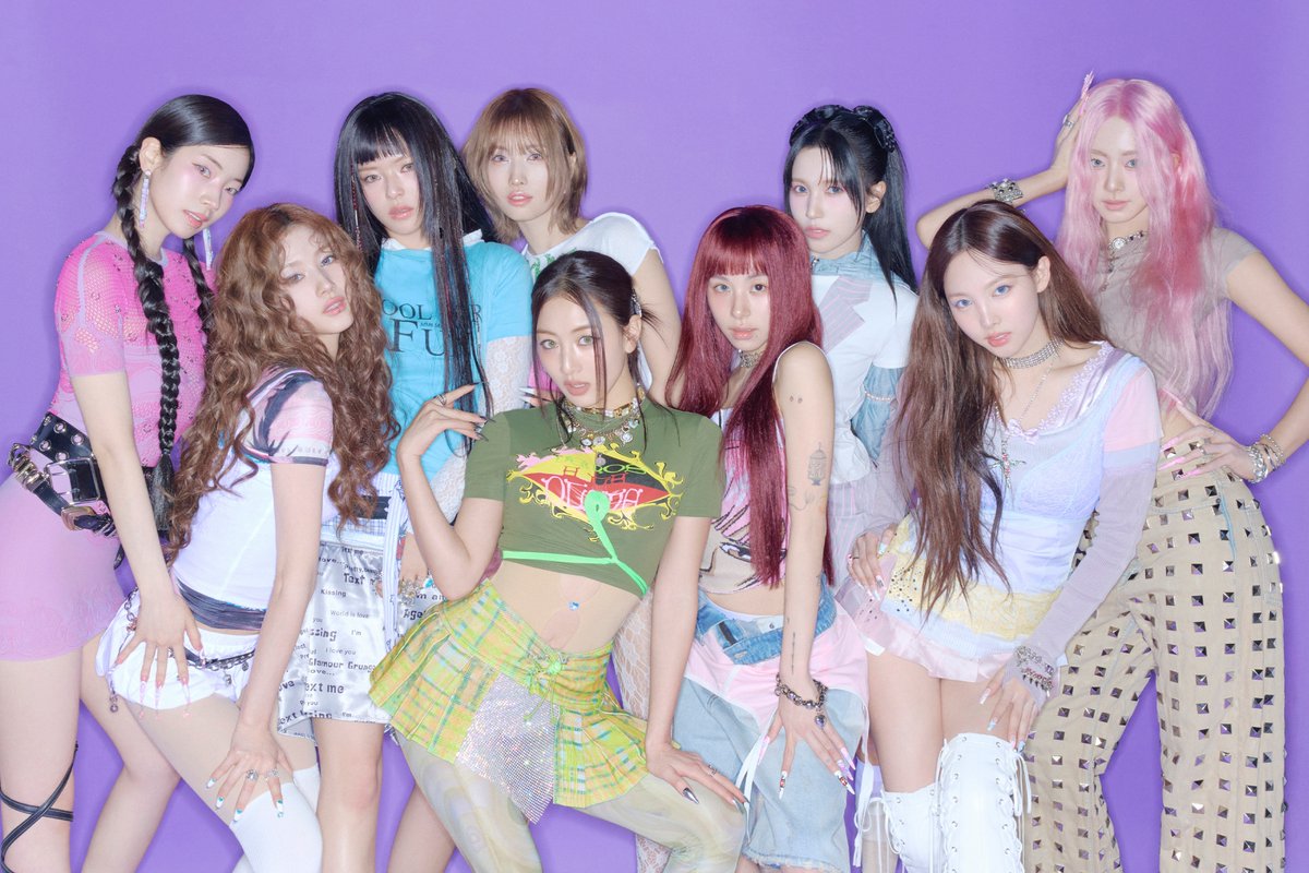 soompi's tweet image. #TWICE&apos;s &quot;THIS IS FOR&quot; Becomes 1st K-Pop Album Of 2025 To Spend 15 Weeks On Billboard 200
soompi.com/article/179407…