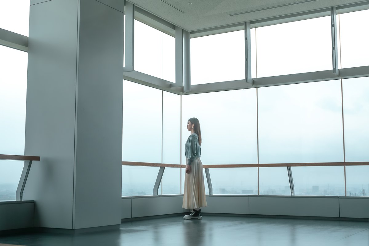 junmai_photog's tweet image. ”Silence hums the note we never finished.”
— “Unsaid Orbit” — HY “366日 ” (junmai ver.)

#CinematicPortrait #伸哉と写真部屋 @500pxrtg
