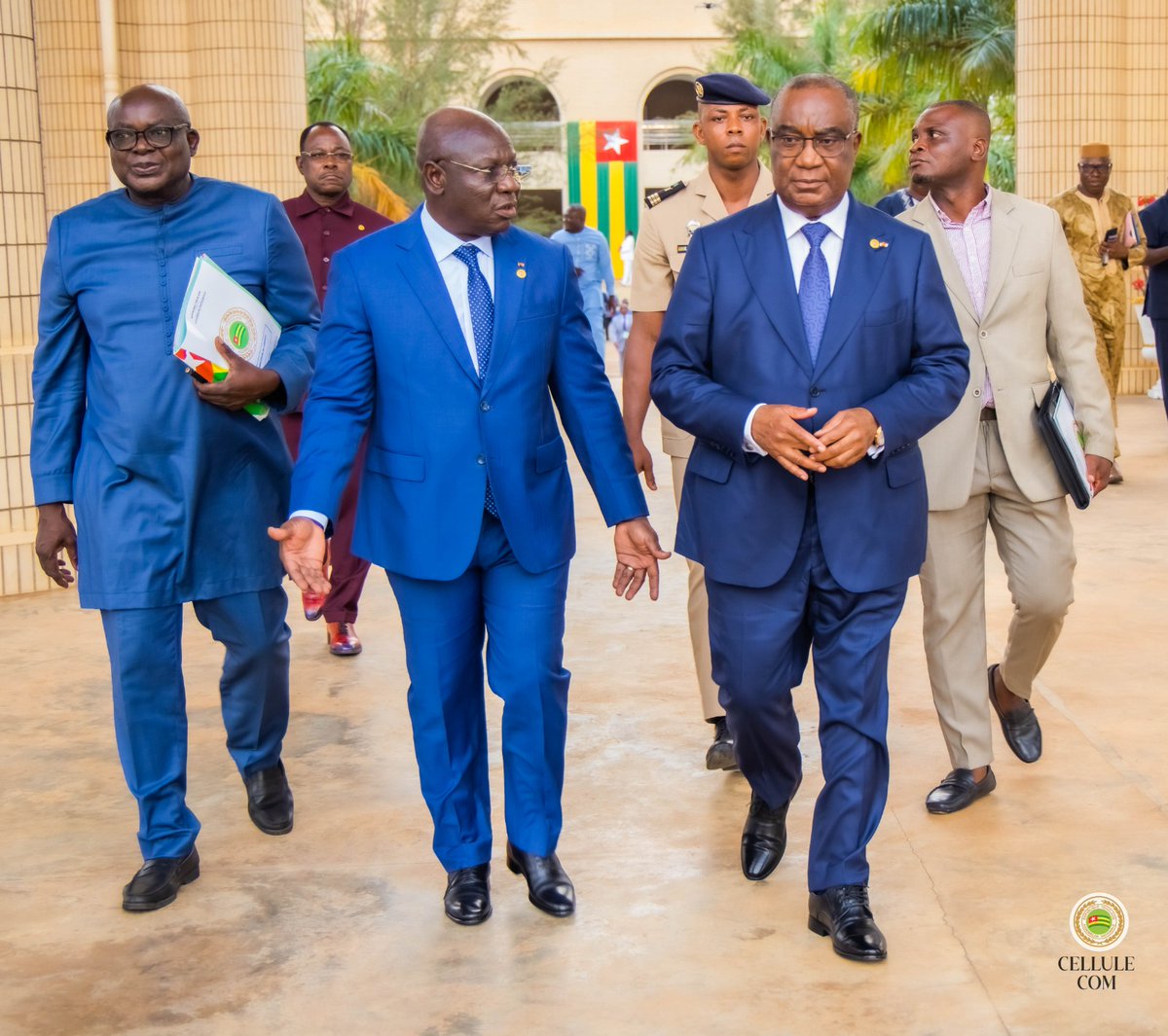Avec l’aide de Dieu, la confiance du Président du Conseil Son Excellence Monsieur <a href="/FEGnassingbe/">Faure Essozimna GNASSINGBÉ</a> et le concours de chacun et chacune d’entre vous, nous saurons ensemble hisser notre institution à la hauteur des attentes du peuple que nous représentons ici.