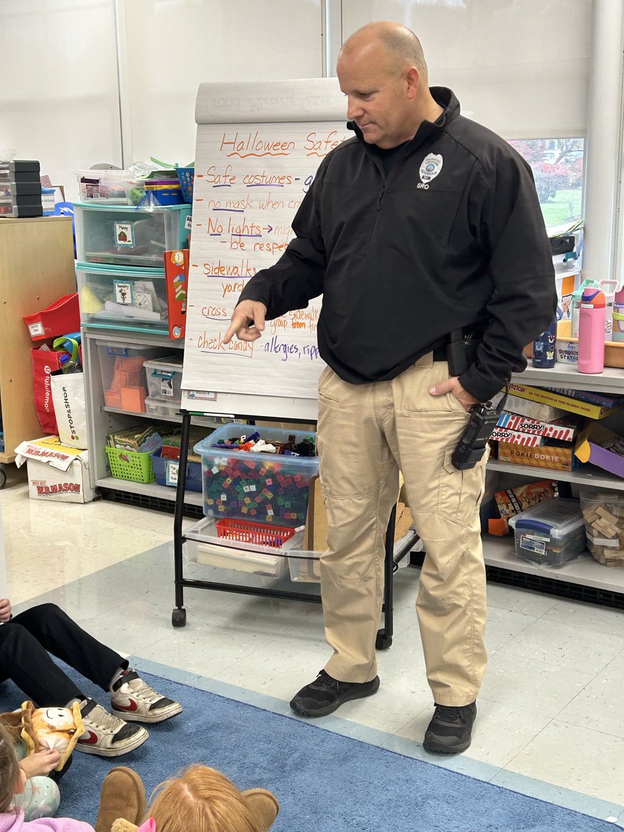 Mrs. Rowell’s Class tweet media