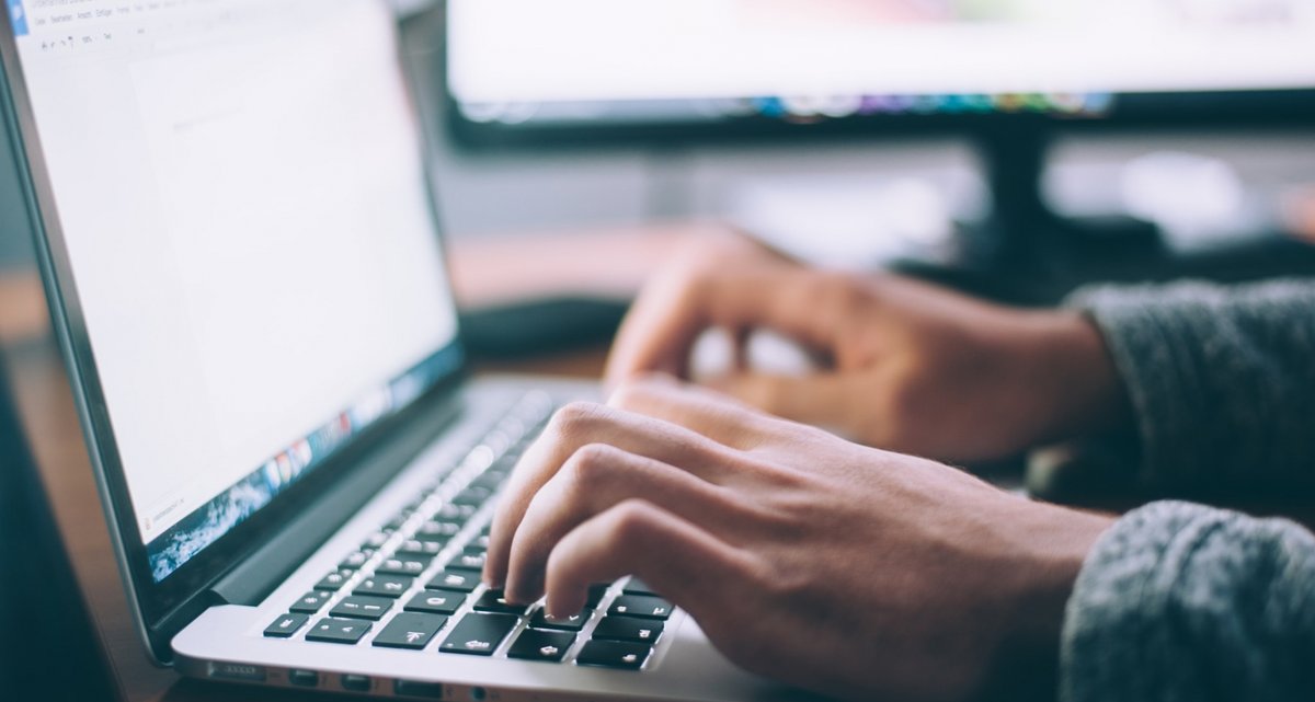Most people click on one of the top 5 suggestions in the Google search engine results page. SEO can help your business get targeted traffic from search engines. If you’re ready to see SEO success call Applicado. #seo #digitalmarketing #traffic #boostsales