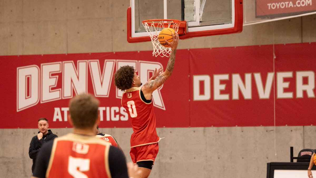 Back in the gym less than a week out from our opener.
#GoPios