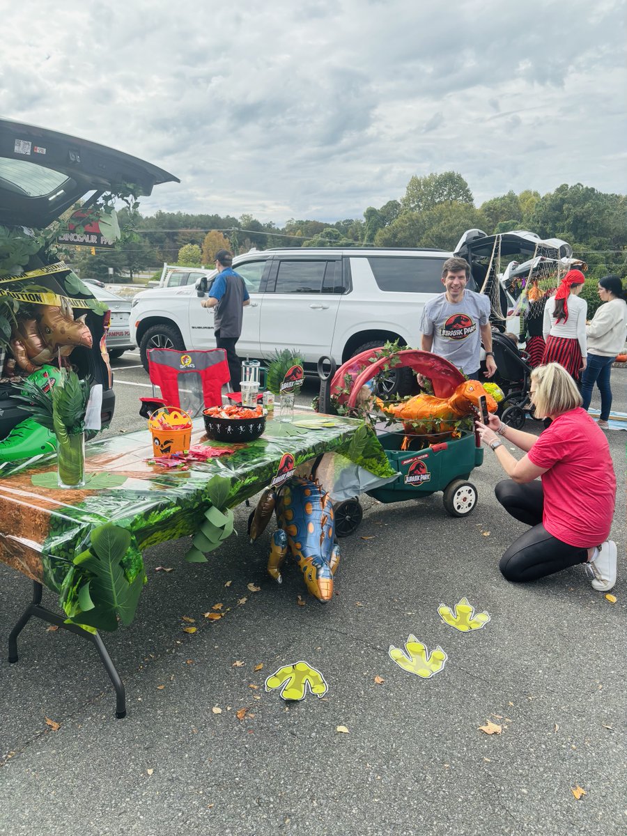 Belmont Abbey College tweet media