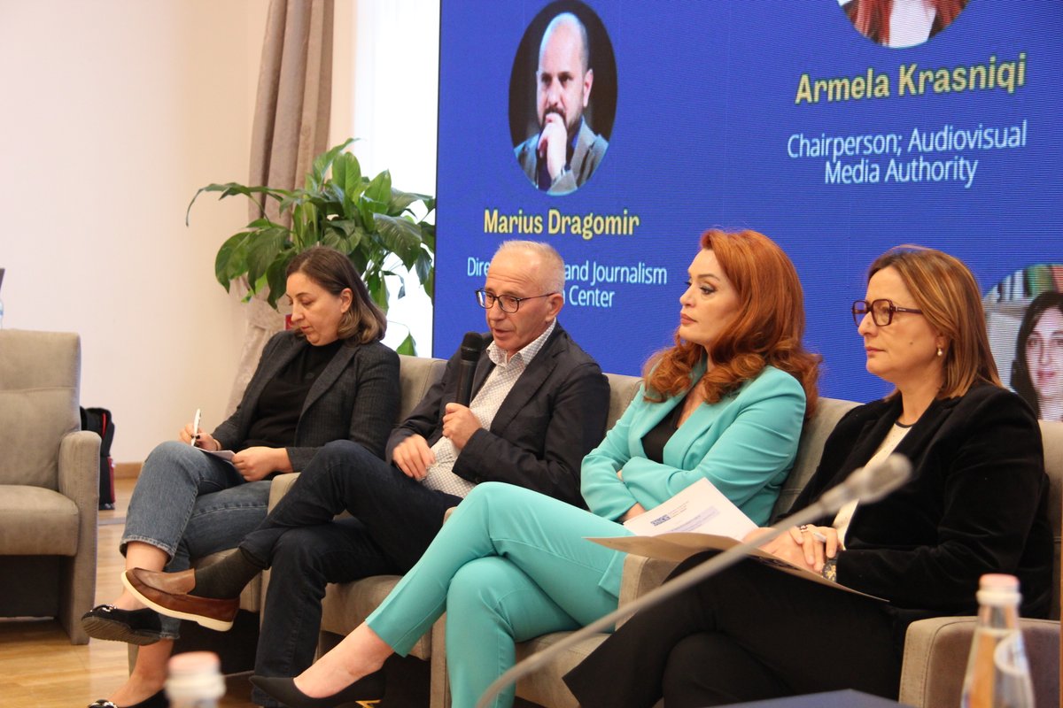 OSCEinAlbania's tweet photo. 🗞️ @OSCEinAlbania held its 11th #MediaDevelopmentForum, gathering key actors to discuss media ownership transparency & independence of public broadcaster @RTSH_ALBANIA. Together for a pluralistic & accountable media landscape! 💬
🔗https://t.co/BGjh9bmWi1 https://t.co/mJj2Z6HfT8