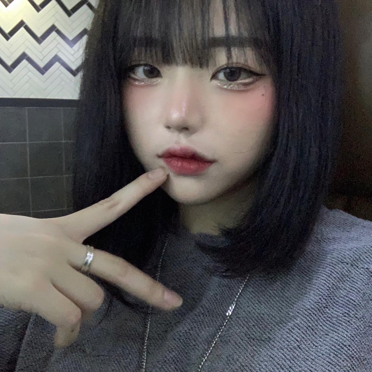 timetohina's tweet photo. 211030 hapycb X
#QWER #냥뇽녕냥 #HINA #히나 #ひな #장나영 https://t.co/LhXC7mR99t