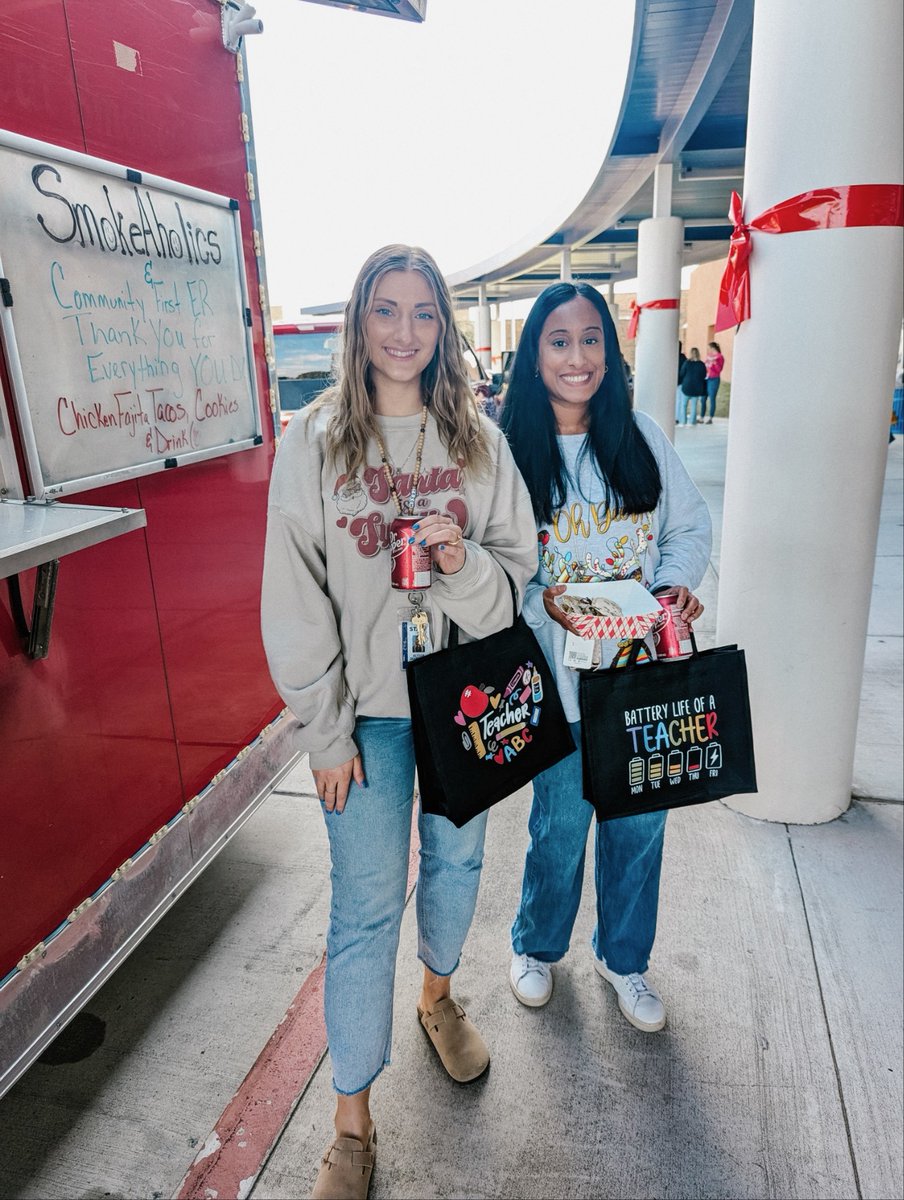 FirstER24's tweet image. We stopped by Carpenter Elementary yesterday to say thank you to the amazing teachers! 🍎✏️ A shoutout goes to Mrs. Goodwin for winning our speaker giveaway!
#communityfirster #deerparktx #dpisd