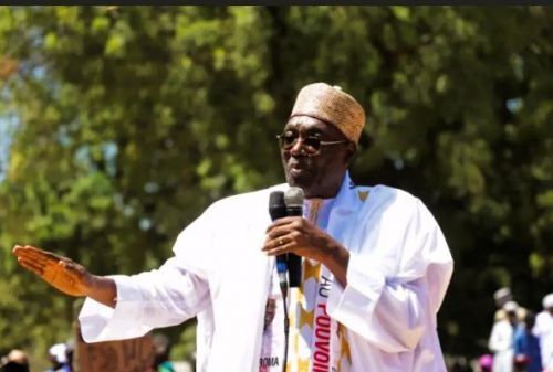 Tchiroma rejects Biya’s victory and urges supporters to resist peacefully stopblablacam.com/politics/2910-…