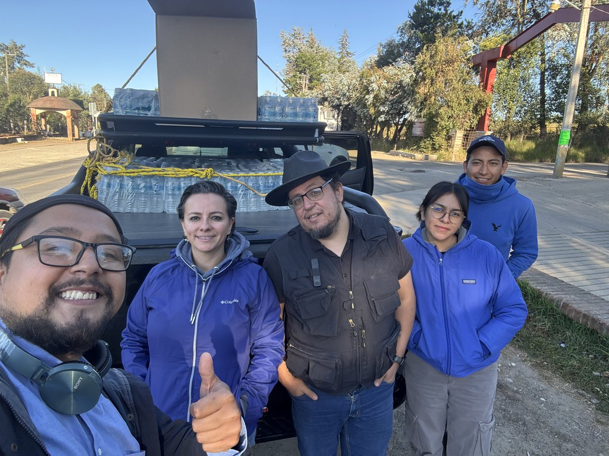 🫶🏻 Aquí andamos nuevamente, con el equipo de <a href="/diarioelpopular/">El Popular - Noticias de Puebla</a> haciendo cobertura en la Sierra Norte de #Puebla

Venimos bien cargaditos de pilas y de mucha ayuda gracias a la gente y empresarios que se sumaron y confiaron en nosotros: <a href="/PueblaCMIC/">CMIC Puebla</a> y <a href="/banevents/">Banevents Banquetes</a> 🙏

Destino final:
